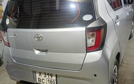 Toyota Pixis Epoch, 2018 год, 850 000 рублей, 2 фотография