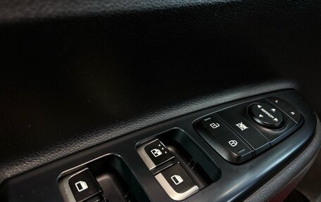 KIA Rio IV, 2017 год, 1 217 000 рублей, 8 фотография