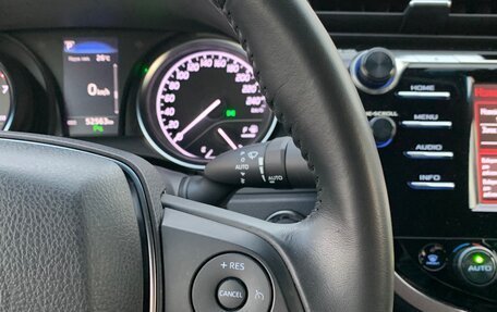 Toyota Camry, 2019 год, 2 600 000 рублей, 6 фотография