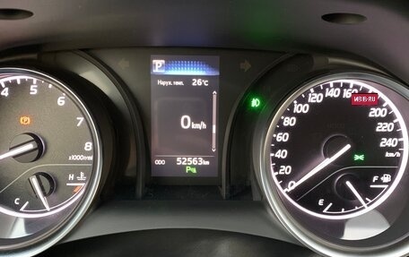 Toyota Camry, 2019 год, 2 600 000 рублей, 7 фотография