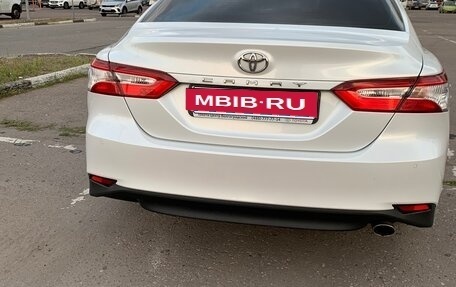 Toyota Camry, 2019 год, 2 600 000 рублей, 13 фотография