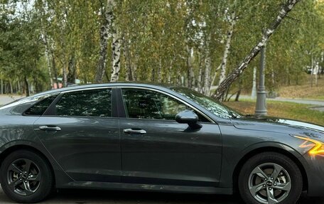KIA K5, 2021 год, 1 750 000 рублей, 25 фотография