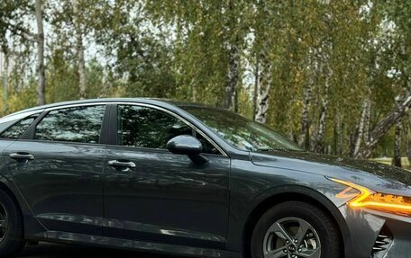 KIA K5, 2021 год, 1 750 000 рублей, 23 фотография