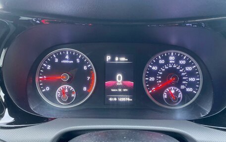 KIA K5, 2021 год, 1 750 000 рублей, 22 фотография