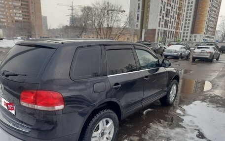 Volkswagen Touareg III, 2003 год, 690 000 рублей, 9 фотография