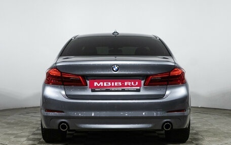 BMW 5 серия, 2017 год, 3 000 000 рублей, 6 фотография