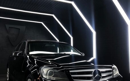 Mercedes-Benz C-Класс, 2011 год, 1 500 000 рублей, 1 фотография