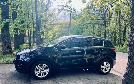KIA Sportage IV рестайлинг, 2018 год, 2 099 000 рублей, 4 фотография