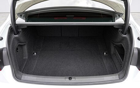 Audi A4, 2020 год, 3 885 000 рублей, 25 фотография