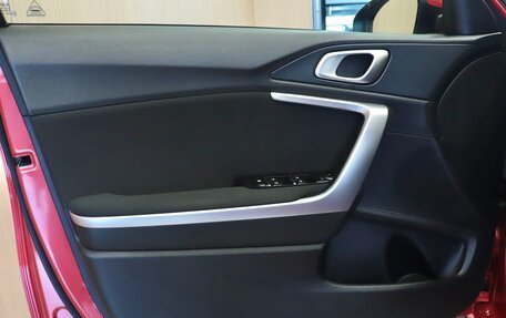 KIA cee'd III, 2018 год, 1 780 000 рублей, 8 фотография