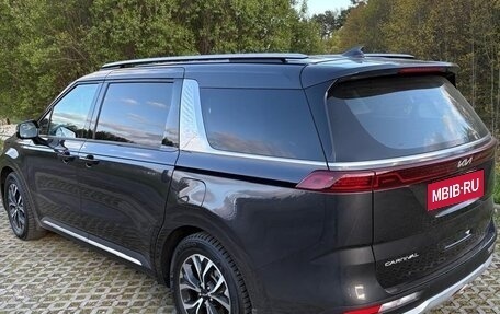 KIA Carnival, 2022 год, 4 900 000 рублей, 3 фотография