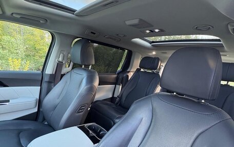 KIA Carnival, 2022 год, 4 900 000 рублей, 16 фотография