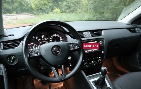 Skoda Octavia, 2017 год, 1 600 000 рублей, 9 фотография