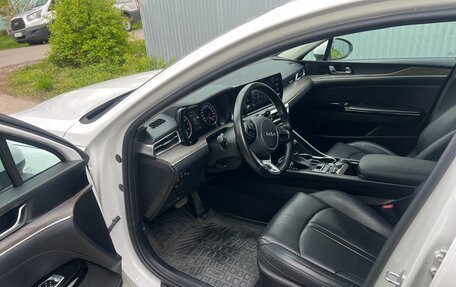KIA K5, 2021 год, 2 400 000 рублей, 7 фотография