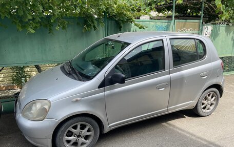 Toyota Yaris I рестайлинг, 2000 год, 420 000 рублей, 2 фотография