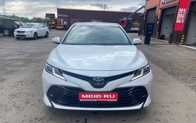 Toyota Camry, 2020 год, 3 350 000 рублей, 1 фотография