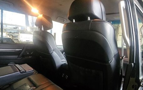 Mitsubishi Pajero IV, 2010 год, 3 500 000 рублей, 17 фотография