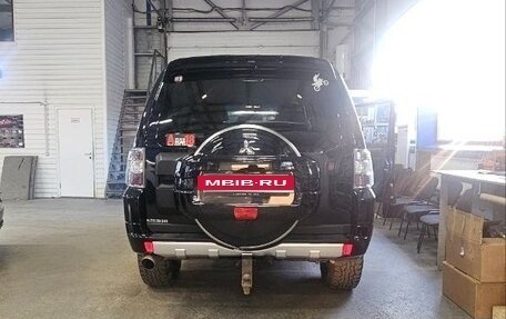Mitsubishi Pajero IV, 2010 год, 3 500 000 рублей, 23 фотография