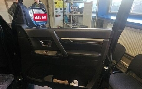 Mitsubishi Pajero IV, 2010 год, 3 500 000 рублей, 15 фотография