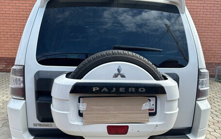 Mitsubishi Pajero IV, 2011 год, 3 000 000 рублей, 5 фотография