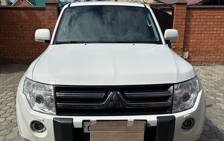 Mitsubishi Pajero IV, 2011 год, 3 000 000 рублей, 3 фотография