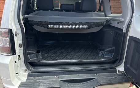Mitsubishi Pajero IV, 2011 год, 3 000 000 рублей, 12 фотография