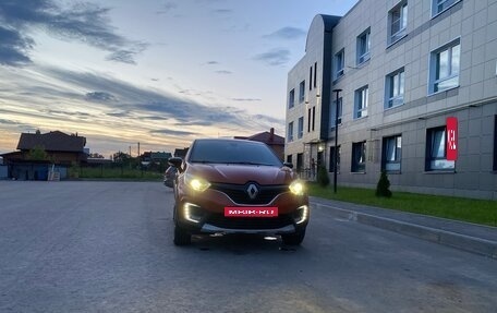 Renault Kaptur I рестайлинг, 2018 год, 1 500 000 рублей, 2 фотография