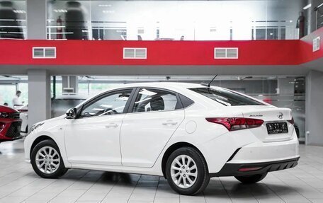 Hyundai Solaris II рестайлинг, 2021 год, 1 499 000 рублей, 4 фотография