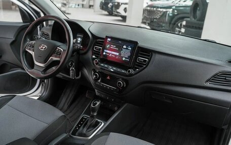 Hyundai Solaris II рестайлинг, 2021 год, 1 499 000 рублей, 7 фотография