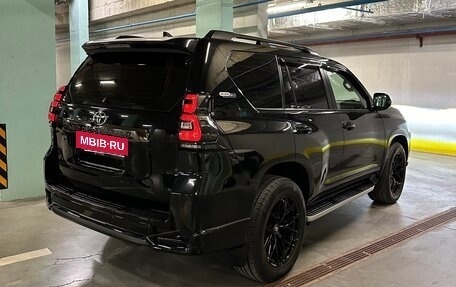 Toyota Land Cruiser Prado 150 рестайлинг 2, 2021 год, 7 100 000 рублей, 15 фотография