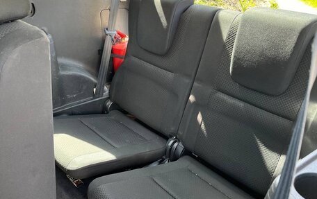 Toyota Corolla Verso I, 2006 год, 735 000 рублей, 6 фотография