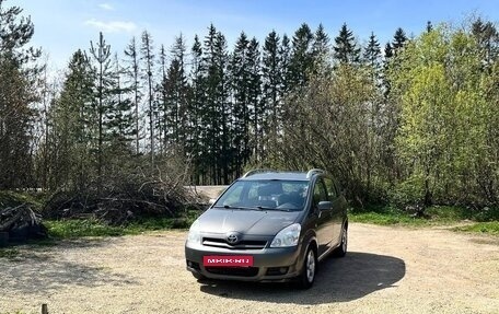 Toyota Corolla Verso I, 2006 год, 735 000 рублей, 4 фотография