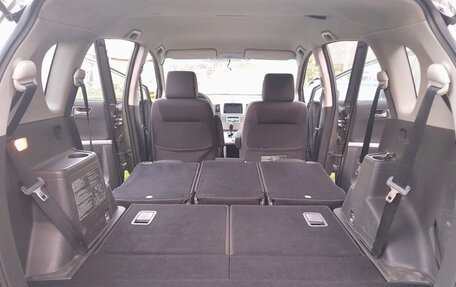 Toyota Corolla Verso I, 2006 год, 735 000 рублей, 24 фотография