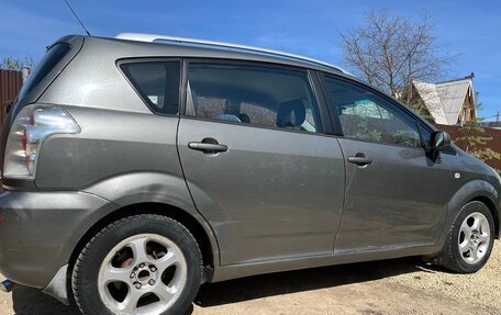 Toyota Corolla Verso I, 2006 год, 735 000 рублей, 18 фотография