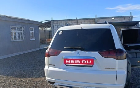 Mitsubishi Pajero Sport II рестайлинг, 2012 год, 1 400 000 рублей, 5 фотография