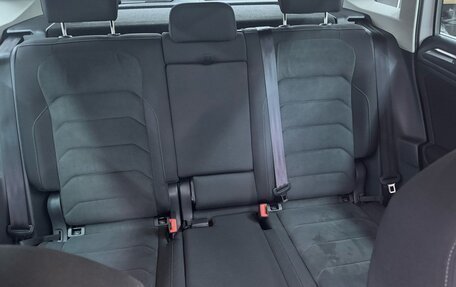 Volkswagen Tiguan II, 2019 год, 3 850 000 рублей, 11 фотография