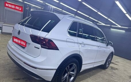 Volkswagen Tiguan II, 2019 год, 3 850 000 рублей, 8 фотография