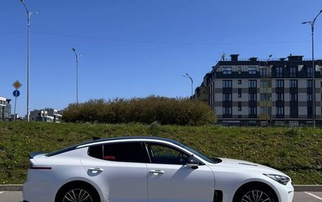 KIA Stinger I, 2019 год, 3 000 000 рублей, 4 фотография