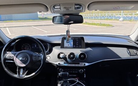 KIA Stinger I, 2019 год, 3 000 000 рублей, 16 фотография