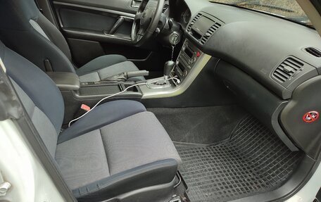 Subaru Legacy IV, 2004 год, 770 000 рублей, 12 фотография