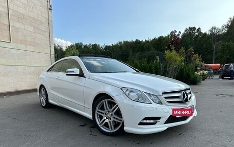 Mercedes-Benz E-Класс, 2013 год, 1 890 000 рублей, 10 фотография