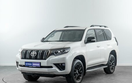 Toyota Land Cruiser Prado 150 рестайлинг 2, 2020 год, 6 590 000 рублей, 5 фотография