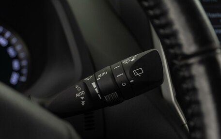 Toyota Land Cruiser Prado 150 рестайлинг 2, 2020 год, 6 590 000 рублей, 23 фотография