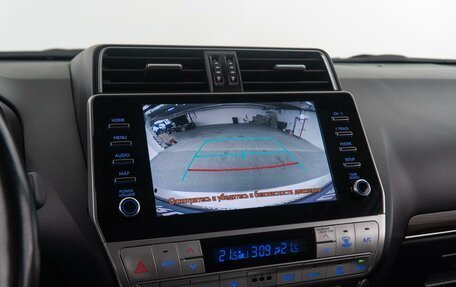 Toyota Land Cruiser Prado 150 рестайлинг 2, 2020 год, 6 590 000 рублей, 25 фотография
