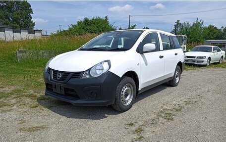 Nissan AD III, 2021 год, 985 000 рублей, 3 фотография