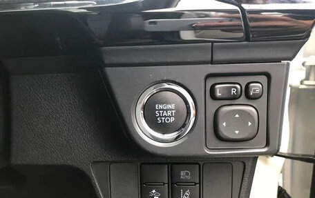 Toyota Corolla, 2019 год, 985 000 рублей, 9 фотография