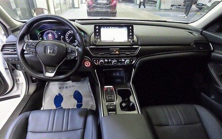 Honda Accord IX рестайлинг, 2021 год, 2 495 000 рублей, 10 фотография