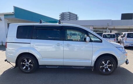 Mitsubishi Delica D:5 I, 2019 год, 2 650 000 рублей, 8 фотография