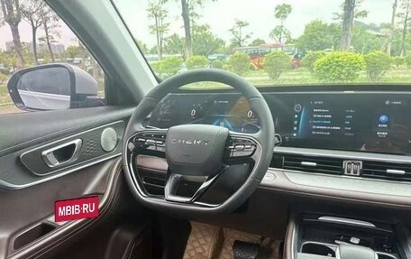 Chery Tiggo 8 Pro, 2022 год, 1 750 000 рублей, 13 фотография