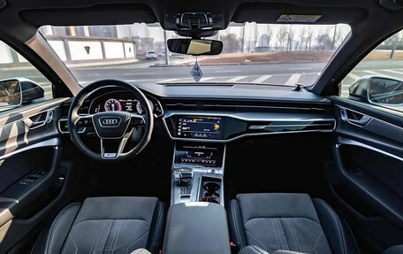 Audi A6, 2022 год, 4 549 011 рублей, 5 фотография